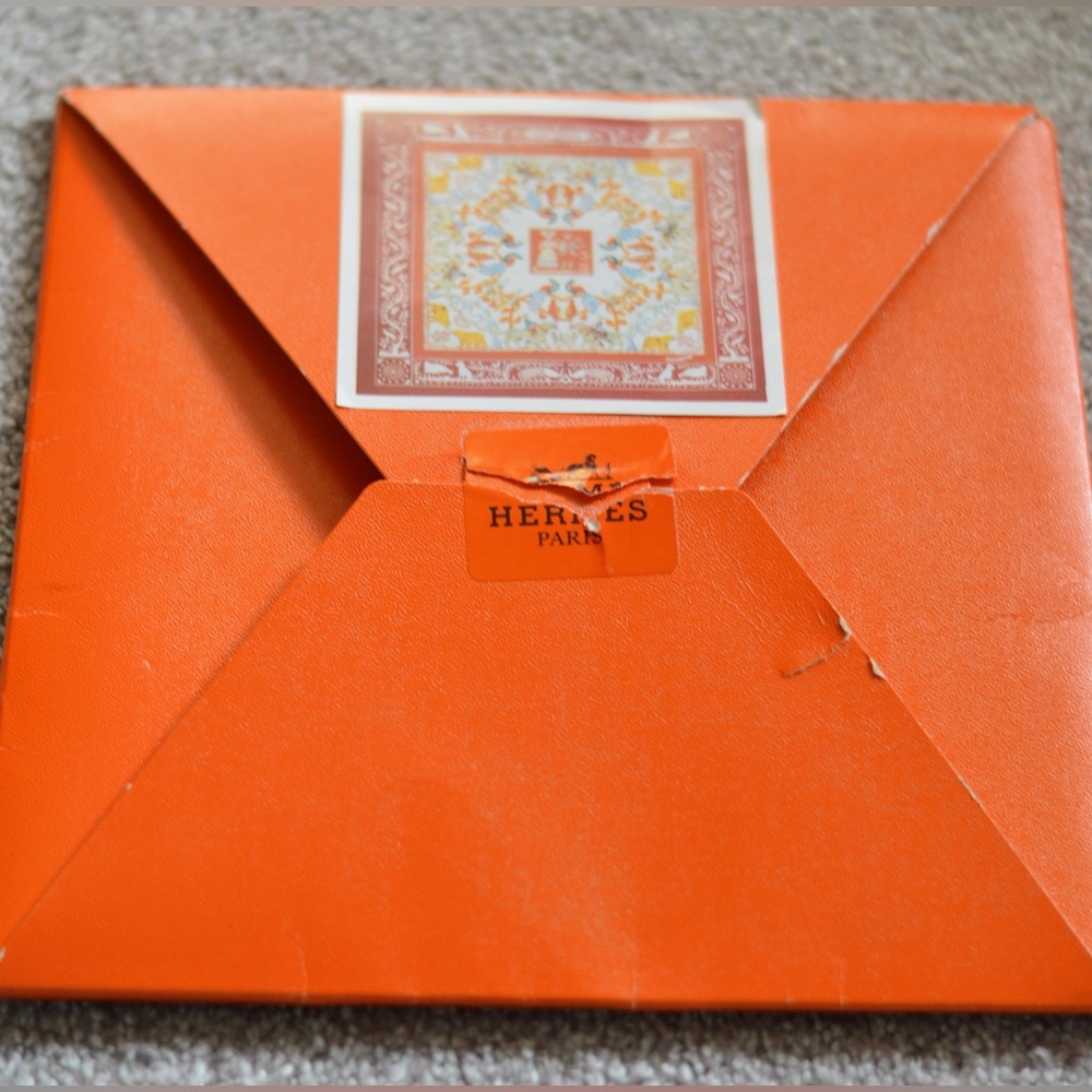Hermes Early America silk 90cm scarf - Picture 15 of 16